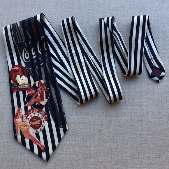 Bundle of 2 Coca Cola Silk Ties - Picture 12 of 12